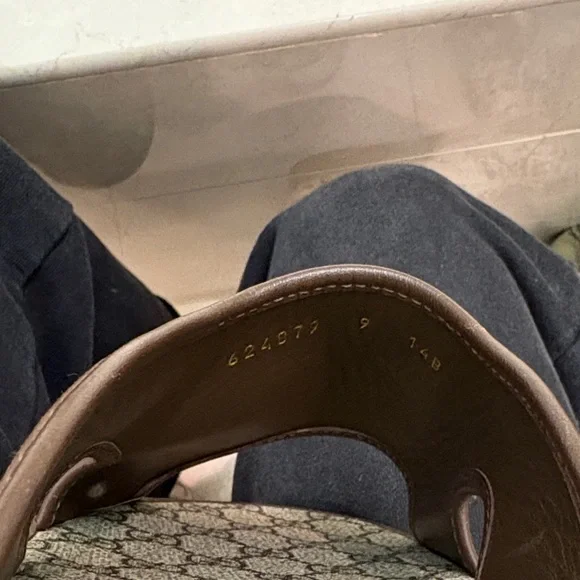 Gucci slide sandals coated canvas - great condition! - Picture 5 of 5